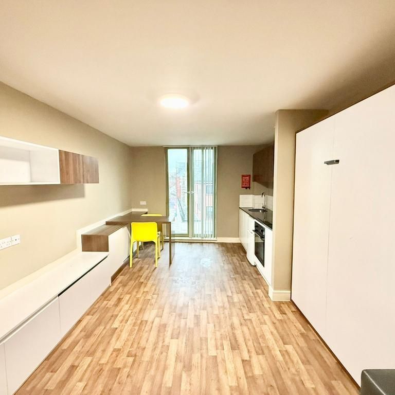 Studio to rent - Photo 1