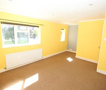 2 bedroom semi-detached house to rent - Photo 1