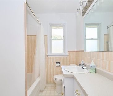 For Lease - 6357 Dorchester Road, Niagara Falls, Ontario - Photo 1
