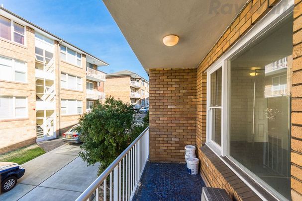 Charming 2-Bedroom Apartment in the Heart of Summer Hill - Photo 1