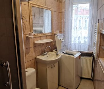 Duża kawalerka w samym centrum - Zdjęcie 5