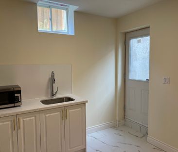 For Lease - 447 Grindstone Trail Unit# Bsmt, Oakville, Ontario - Photo 1