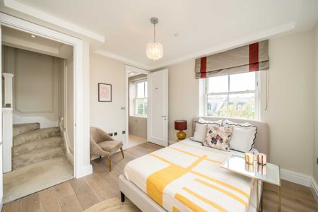 Sulivan Road, Fulham, SW6, London - Photo 2