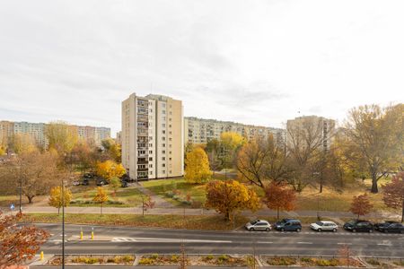 Ładny apartament, 2 balkony, garderoba, Metro - Photo 3