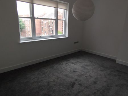2 Bed Flat, Catharine Street, L8 - Photo 3