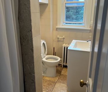 For Lease - 225 Rosemount Avenue Unit# Third Floor, Toronto, Ontario - Photo 1