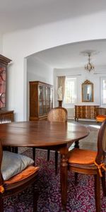 MAISON T6 COEUR DE VILLAGE AVEC GRAND GARAGE ET UN JARDIN - Photo 3