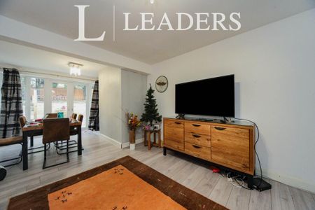 3 bedroom bungalow to rent - Photo 5