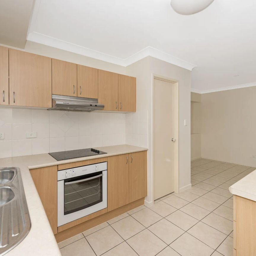 48 Mayneside Circuit, Annandale. - Photo 1