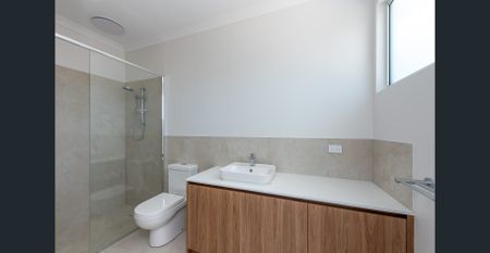 Brand New 4 Bed 2 Bath home with Modern Comforts - Photo 2