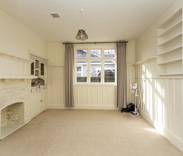 Spacious 3 Bedroom Family Home. - Photo 1