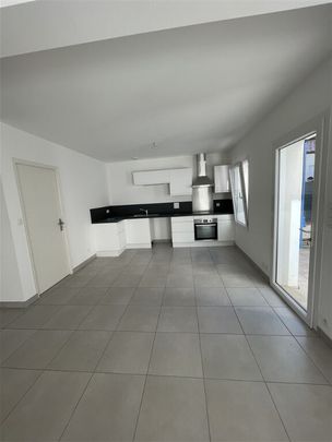 Location maison 4 pièces, 90.00m², Longeville-sur-Mer - Photo 1