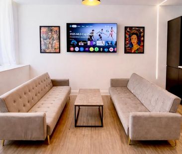 1 bedroom in a flat share to rent - Photo 3