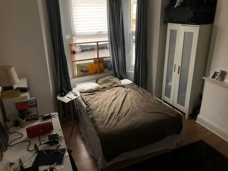 4 Bed Terraced House, St. Louis Road, SE27 - Photo 2