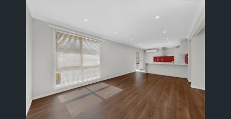 Contemporary Living – Walk To Endeavour Hills Shops! - Photo 2