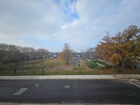 For Lease - 401 Winnett Avenue Unit# 5, Toronto, Ontario - Photo 4