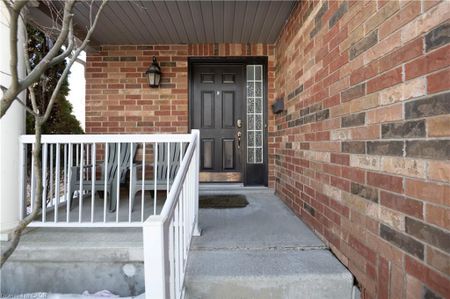 For Lease - 147 DUBRICK Crescent, Kitchener, Ontario - Photo 5