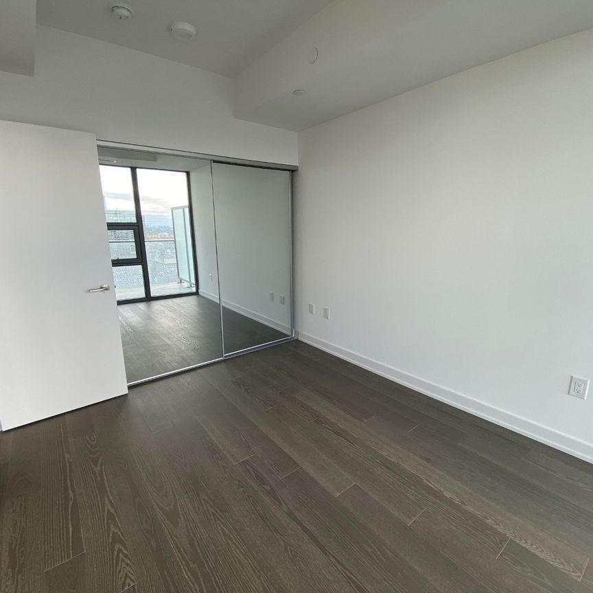 For Lease - 11 Wellesley Street Unit# 4909, Toronto, Ontario - Photo 1