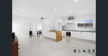 2 Bedroom Granny with Water Included! - Photo 4