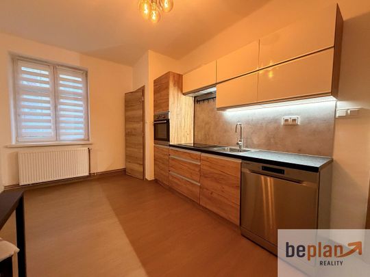 Pronájem bytu 1+1 45 m² - Photo 1