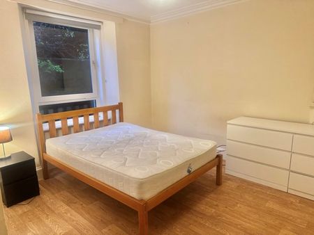 Basement Flat, 17 Summerfield Terrace, AB24 5JB, Aberdeen - Photo 3