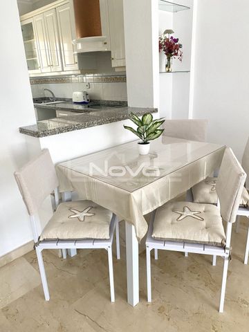 Beautiful townhouse in a prestigious gated complex Los Dolc - Photo 4