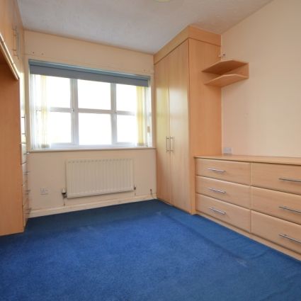 3 Bedroom Town House - Photo 1
