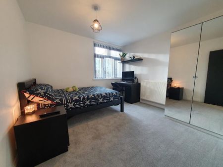 5 bedroom house share to rent - Photo 3
