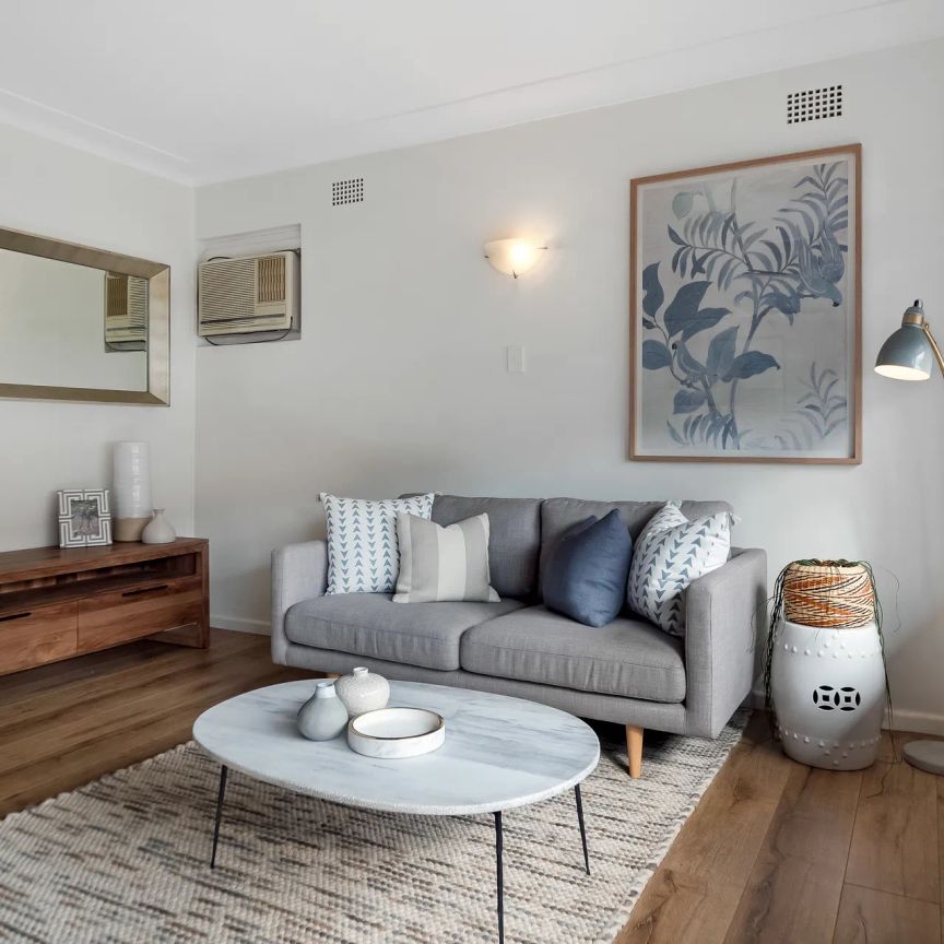 Sun-Drenched Coastal Living in the Heart of Manly - Photo 1