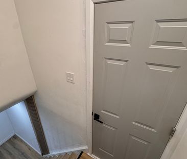 For Lease - 959 Mohawk Road Unit# Basement, Hamilton, Ontario - Photo 5