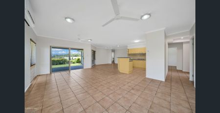 Family home in Gordonvale - Photo 3