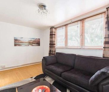 Alfred Street, Mile End, E3 - Photo 1