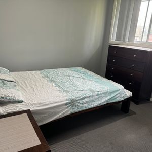 Blacktown - Photo 2