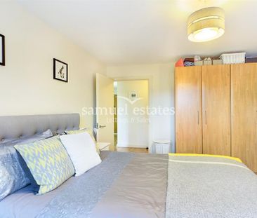 2 bedroom apartment to rent - Photo 3