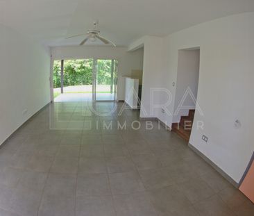 Location Appartement 3 pièces 82m² REMIRE MONTJOLY 97354 - Photo 1