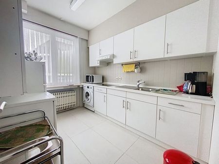 Appartement te huur - Foto 4