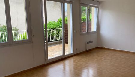 Appartement 4 pièces 77m2 REIMS 920 euros - Photo 5