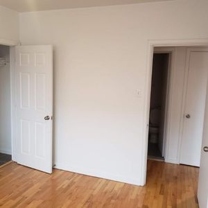 1 CH - 1 SDB - Montréal - $1,200 /mo - Photo 2