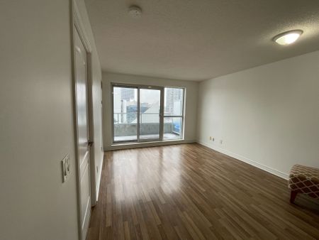 For Lease - 60 TOWN CENTRE Court Unit# 612, Toronto, Ontario - Photo 4