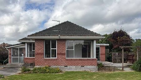 Private Lincoln Living - Photo 2