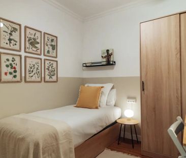 Room for rent in shared apartment in Barcelona - Photo 1