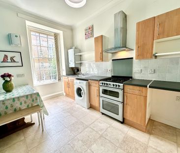 Willowbank Street, Woodlands, Glasgow, G3 6LZ - Photo 2