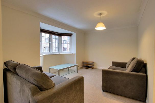 1 bedroom apartment to rent - Photo 1