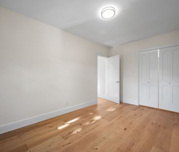 For Lease - 2461 Queen Street Unit# 4, Toronto, Ontario - Photo 5