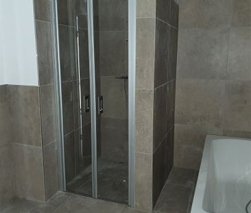 Moderne 3-Zimmer-Wohnung mit zwei Dachterrassen in Langendamm zu ve... - Photo 3