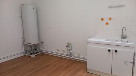 Location Appartement 3 pièces 69m² - Photo 5