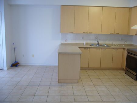 For Lease - 57 Madison Heights Boulevard, Markham, Ontario - Photo 5