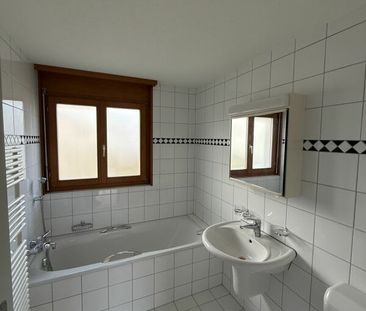 4.5 Zimmer, 106 m², 1. Stock - Photo 4