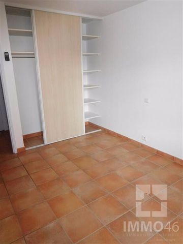 Location Appartement 2 pièces 48m² CAHORS 46000 - Photo 3