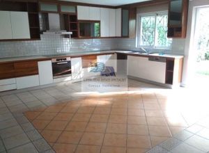 Μεζονέτα για ενοικίαση - Δροσιά, - Photo 1